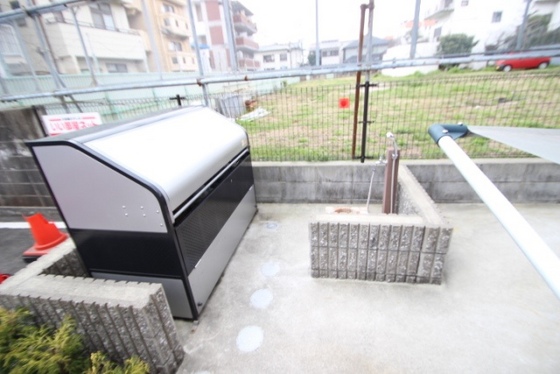 ヴィラ フリューゲル