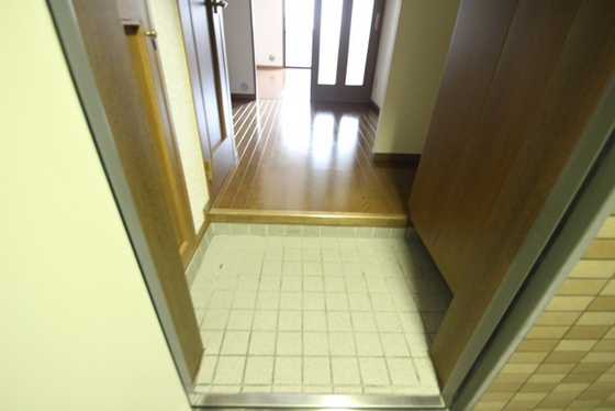 ロイヤルメゾンコウシン