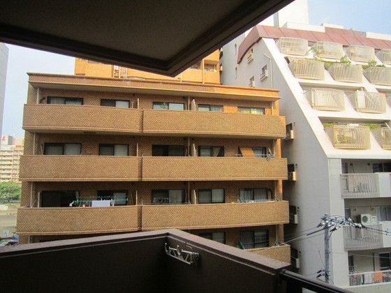 ロイヤルメゾンコウシン