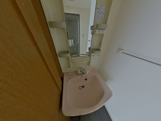 ロイヤルメゾンコウシン