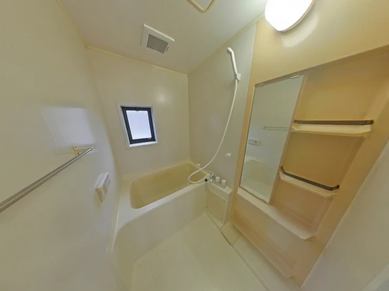 ファミーユ阿品 A棟