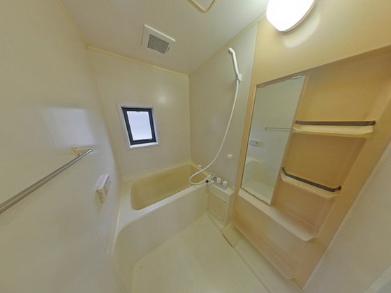 ファミーユ阿品 A棟