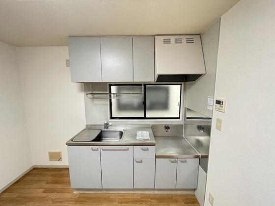 ファミーユ阿品 A棟