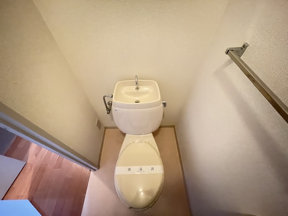 ファミーユ阿品 A棟