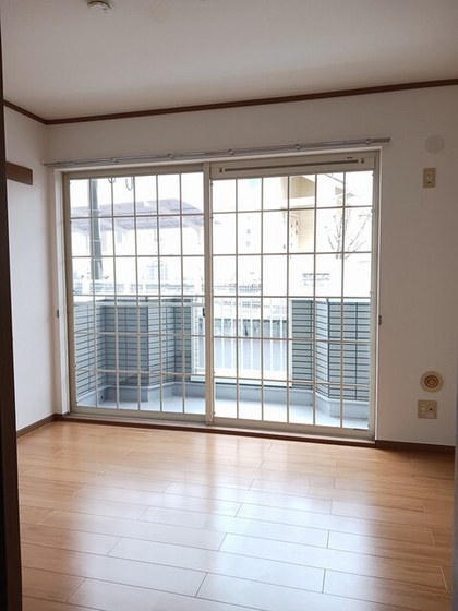 ヒルズハウス ソレイユ