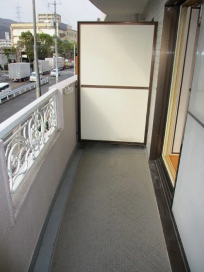 ウエストシャトー