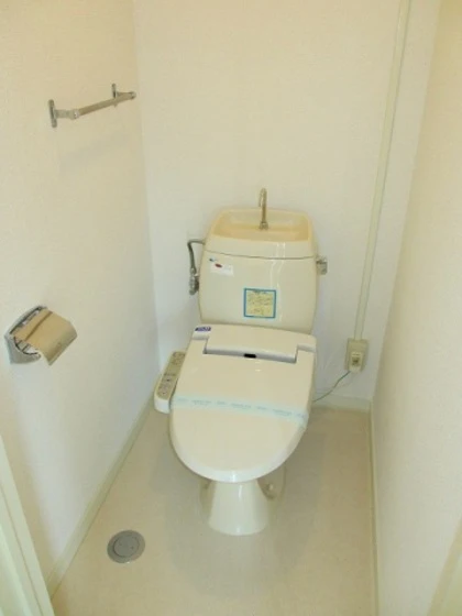 ウエストシャトー