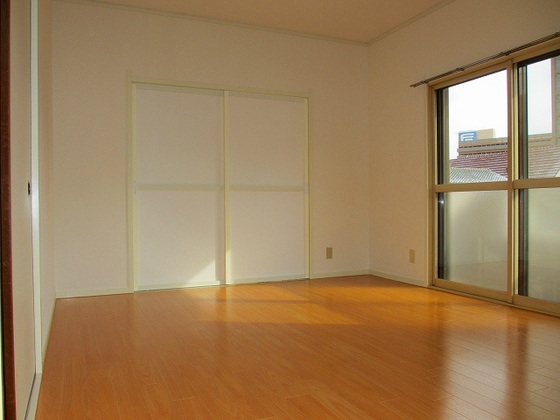 ウエストシャトー