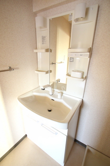 グランシャリオ