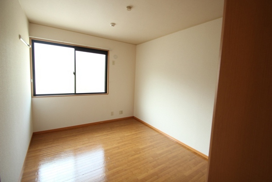 グリーンハイツ上安