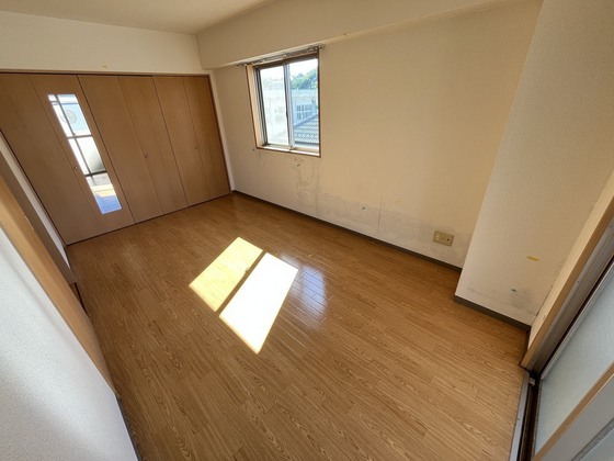 エスポワールサコモト