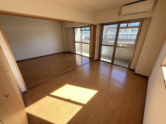 エスポワールサコモト