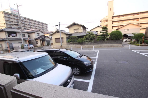 アトラクティブハイム