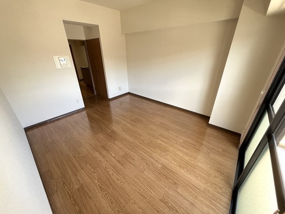 アトラクティブハイム