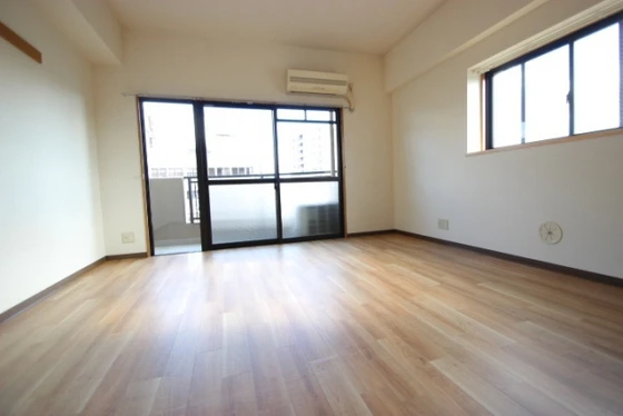 グランカーサ三篠