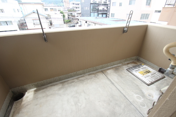 グランカーサ三篠