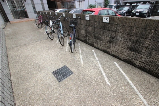 グランカーサ三篠