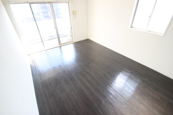 アルファレガロ駅前通り