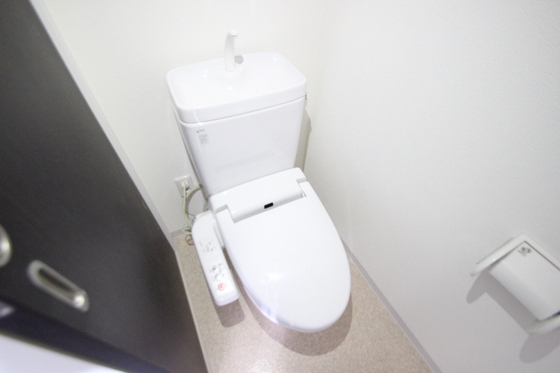 アルファレガロ駅前通り