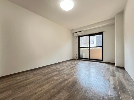 ラフィーネ幟町