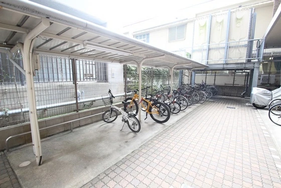 ラフィーネ幟町