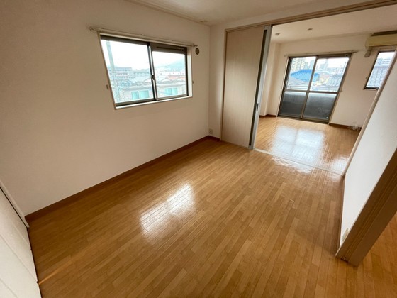 フォブール寺川