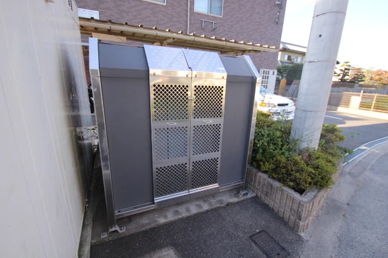 フォブール寺川