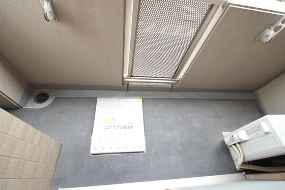 カーサ・フィオーレ中広通り