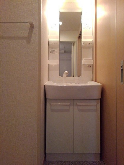 カーサ・フィオーレ中広通り