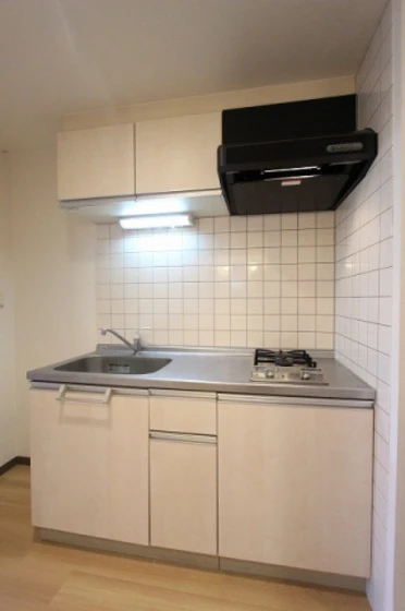 プラージュ村本