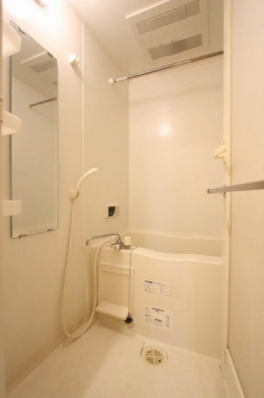 プラージュ村本