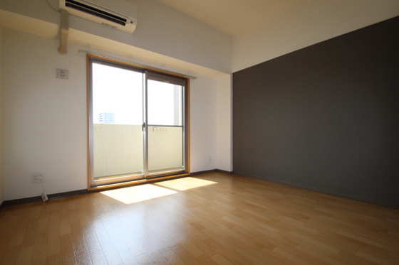 プラージュ村本