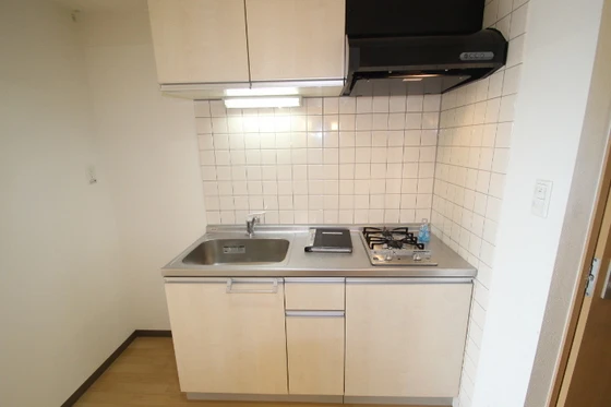 プラージュ村本