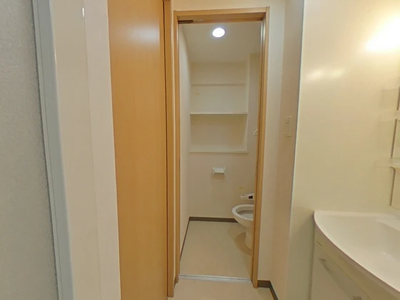 プラージュ村本