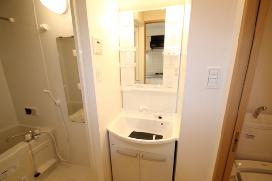 プラージュ村本