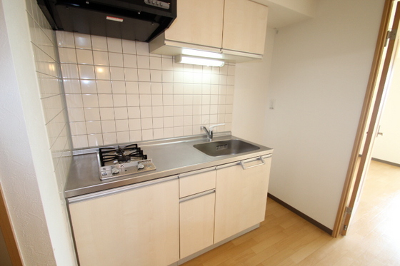 プラージュ村本