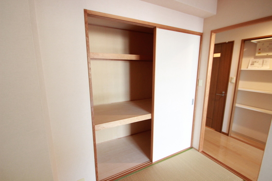 ラフィーヌ牛田本町