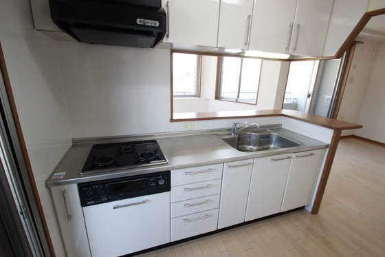 ラフィーヌ牛田本町