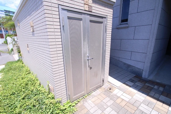 ラフィーヌ牛田本町