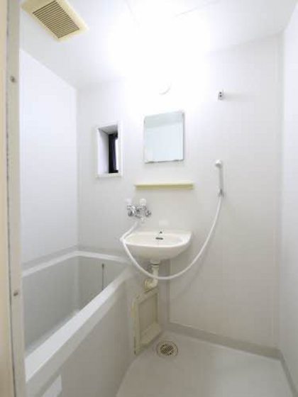 フォーレストヒルズ B棟