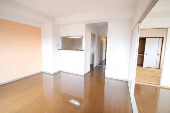 アピアイレブン