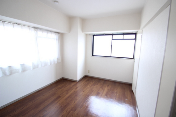 アピアイレブン