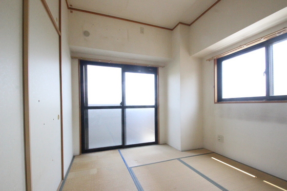 パークヒルズ6番館