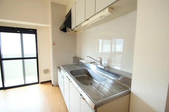 パークヒルズ6番館