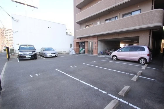 パークヒルズ6番館