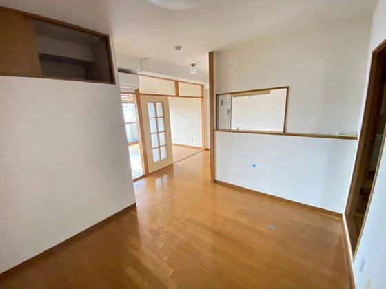 ジョイパレス高取駅前