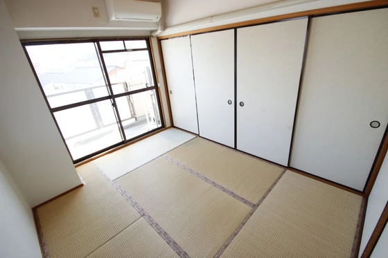 ジョイパレス高取駅前