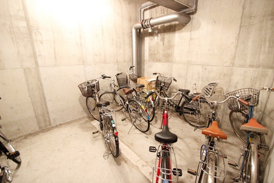 ジョイパレス高取駅前