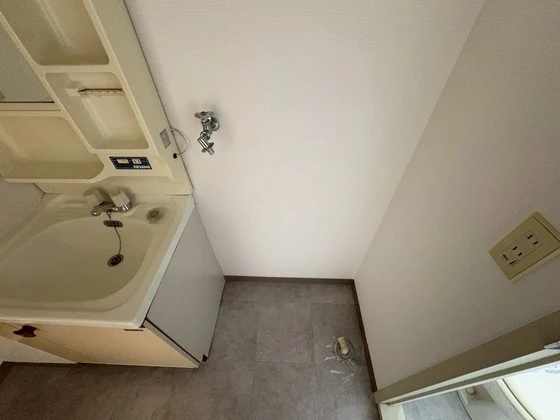 吉田ビル(榎町)