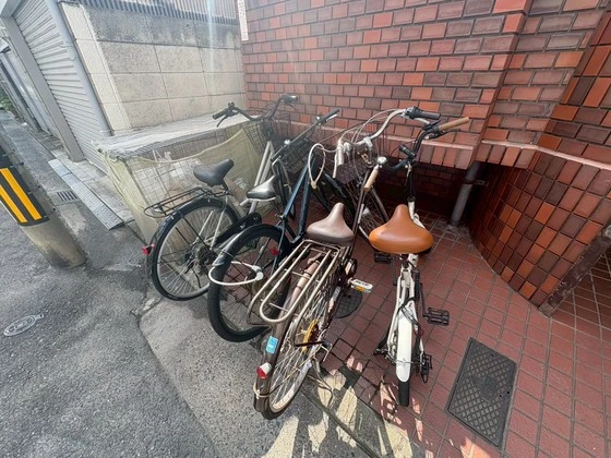 吉田ビル(榎町)